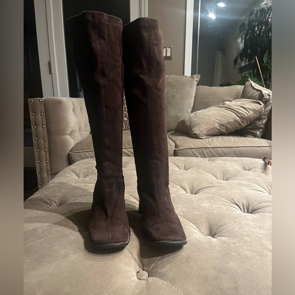 Brown boots